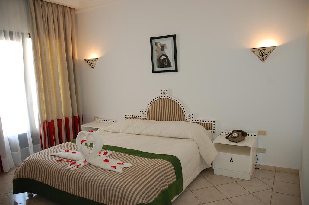 Miramar Petit Palais Hotel Midoun Ngoại thất bức ảnh
